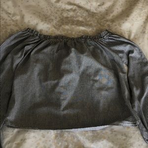 Brandy Melville off the shoulder top